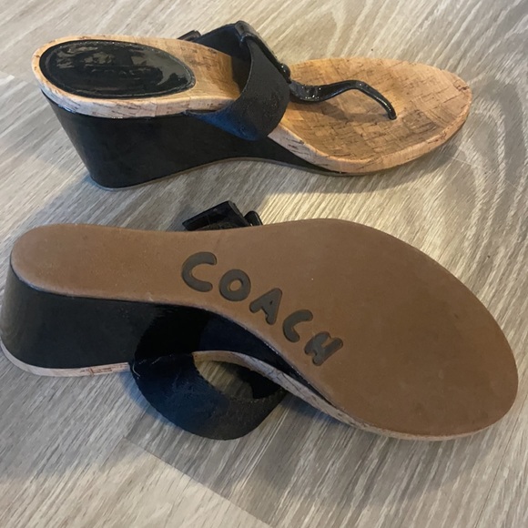 Black Coach sandals. Size 9 - Picture 4 of 4